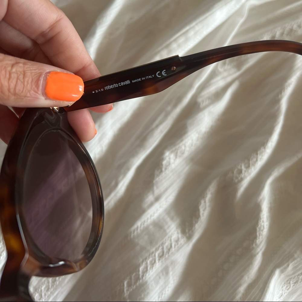 Roberto Cavalli Oval Sunglasses RC1098 Montopoli 52N Dark Havana 55mm 1098 - Picture 4 of 6